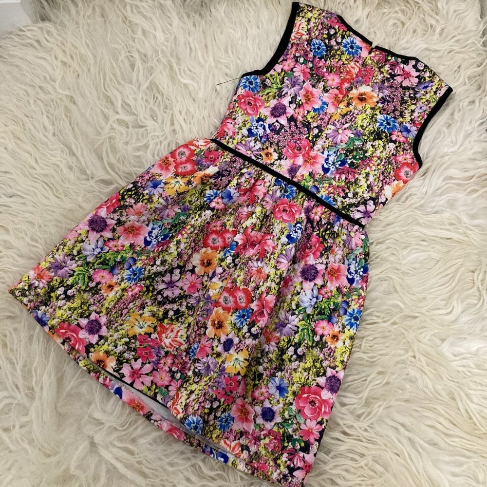 BLACK HALO Floral Print Mini Dress - Picture 9 of 11